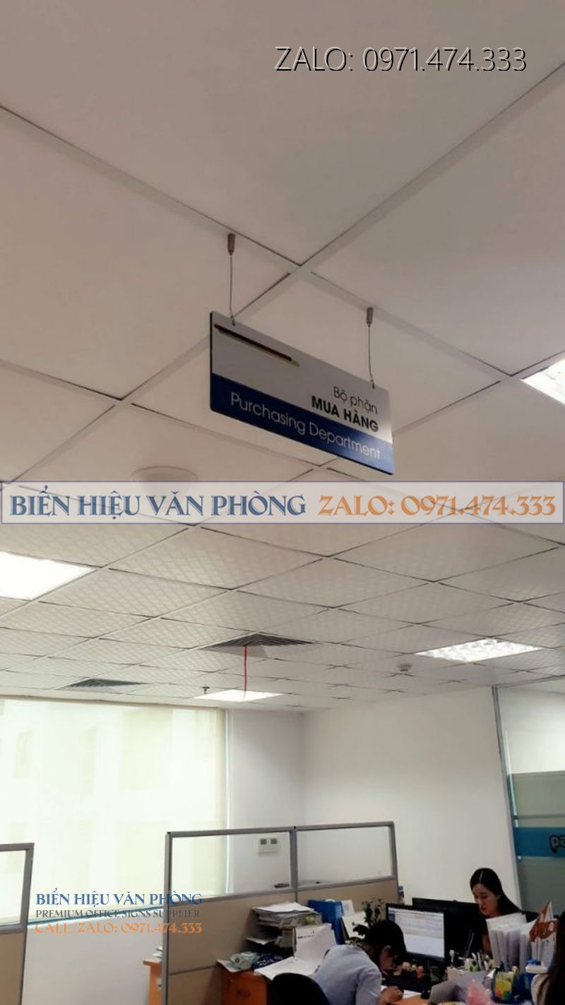 Biển treo khu vực kim loại, Biển tên phòng thả trần,