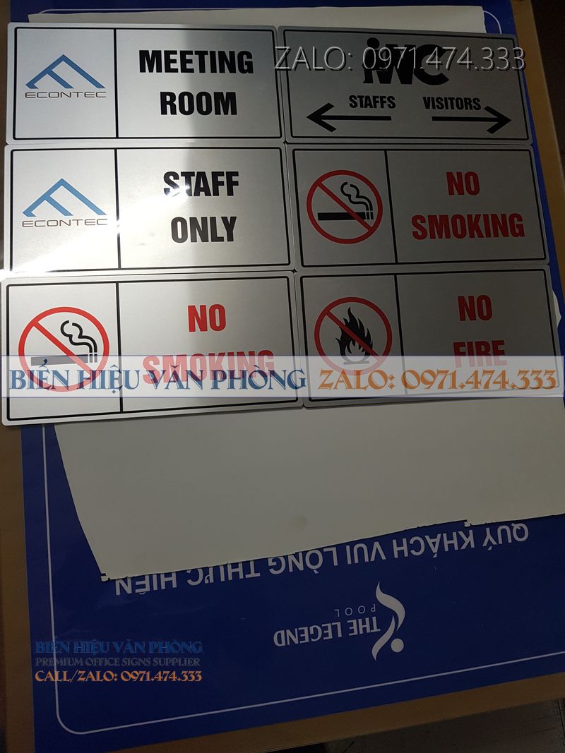 Biển khu vực nhân viên, Biển Staff Only, Bảng chỉ cho nhân viên