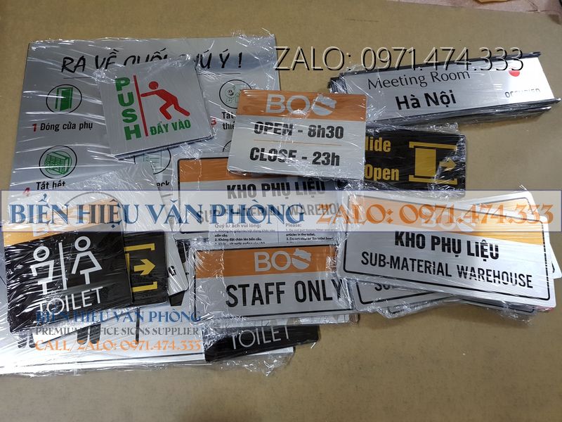 Biển khu vực nhân viên, Biển Staff Only, Bảng chỉ cho nhân viên