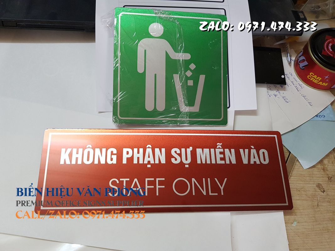 Biển không phận sự miễn vào, Bảng cấm đi vào