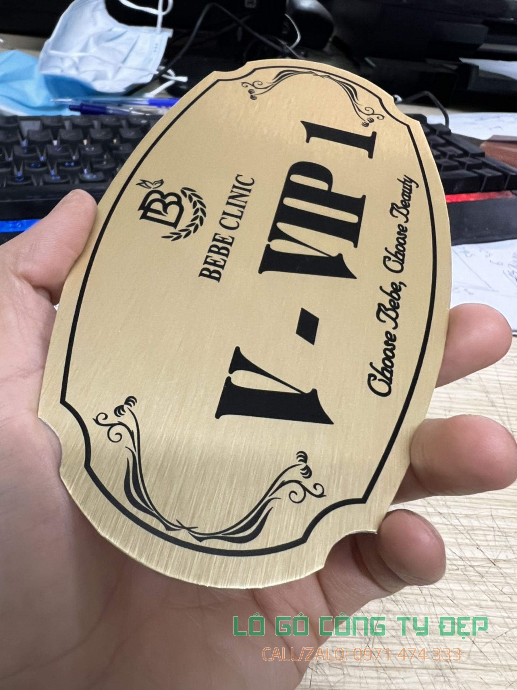 Biển số phòng khách sạn
