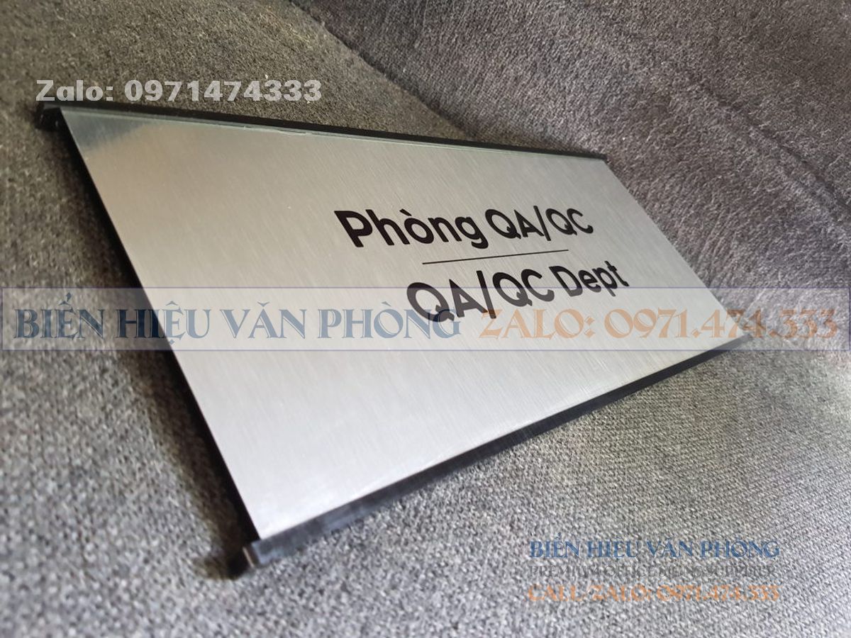 Biển nhôm gắn cửa, biển phòng ban nhôm