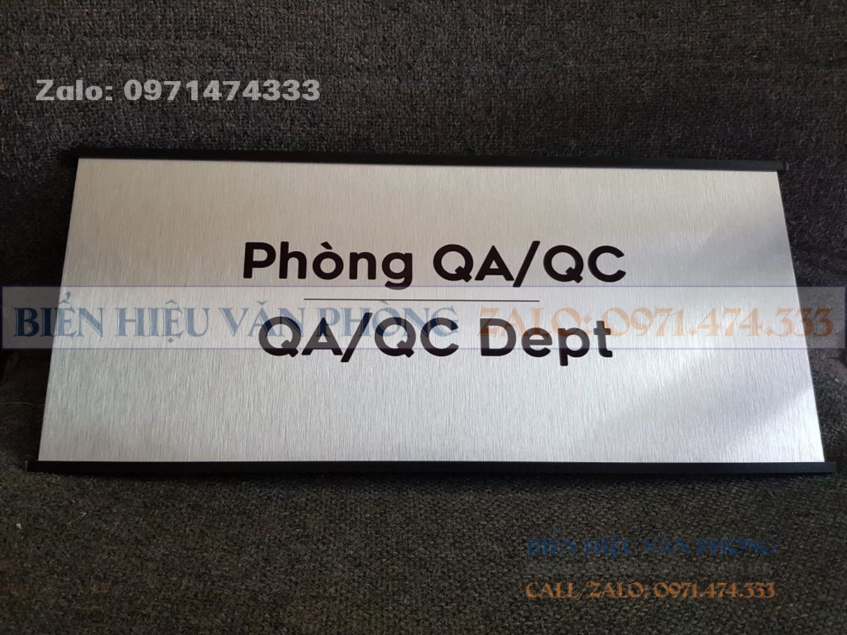 Biển nhôm gắn cửa, biển phòng ban nhôm