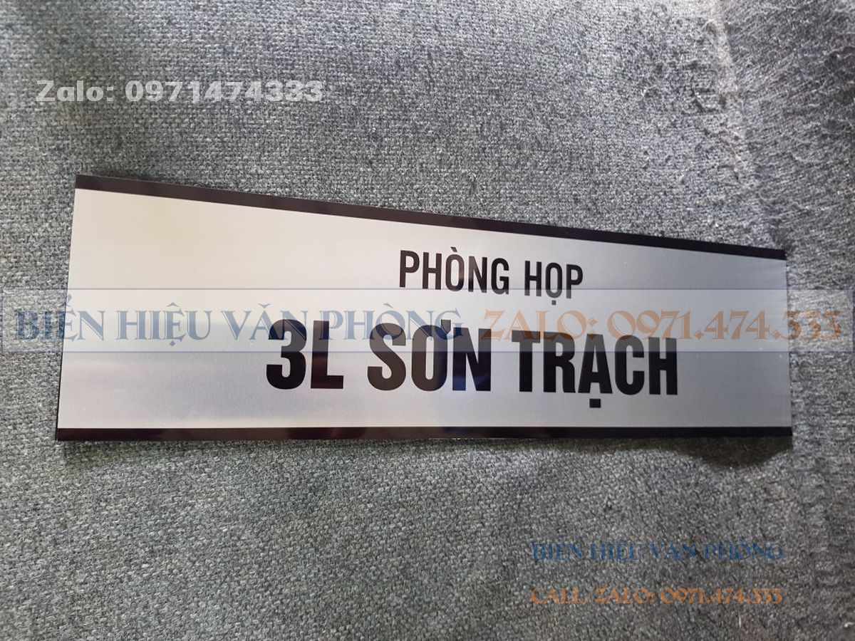 Biển nhôm gắn cửa, biển phòng ban nhôm