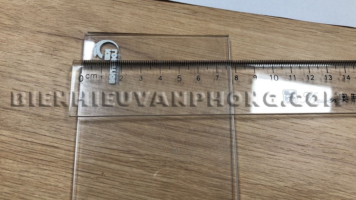 Bảng tên nhân viên 2 mặt kẹp vách ngăn