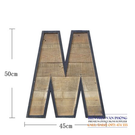 Chữ nổi trang trí khung thép mặt gỗ theo phong cách cổ điển